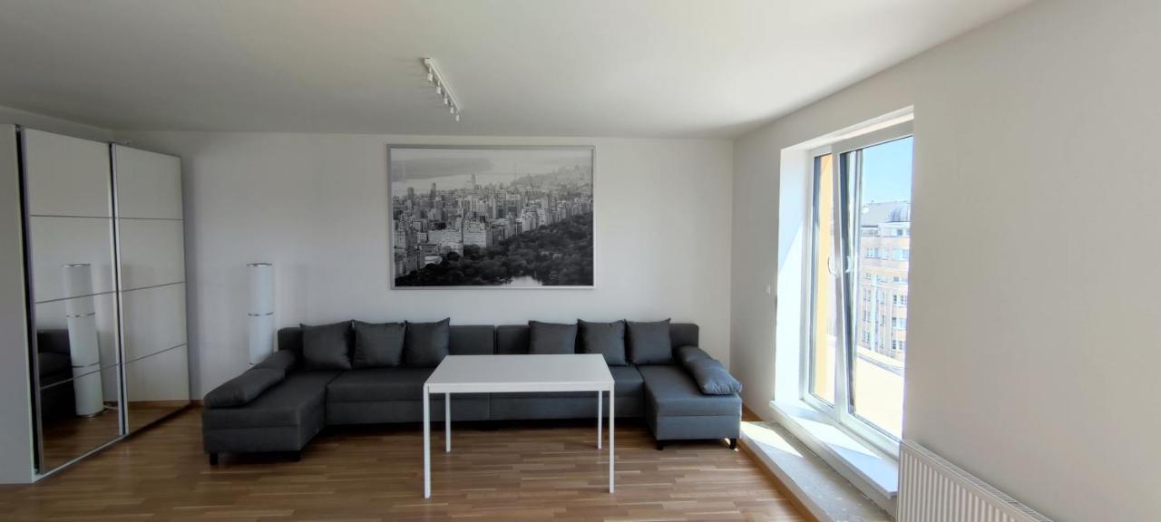 Penthouse # 81 With Panoramic City View In Elite Rezidence With Free Parking Πράγα Εξωτερικό φωτογραφία