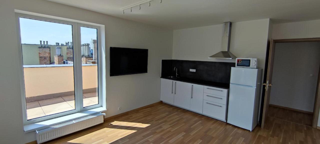 Penthouse # 81 With Panoramic City View In Elite Rezidence With Free Parking Πράγα Εξωτερικό φωτογραφία