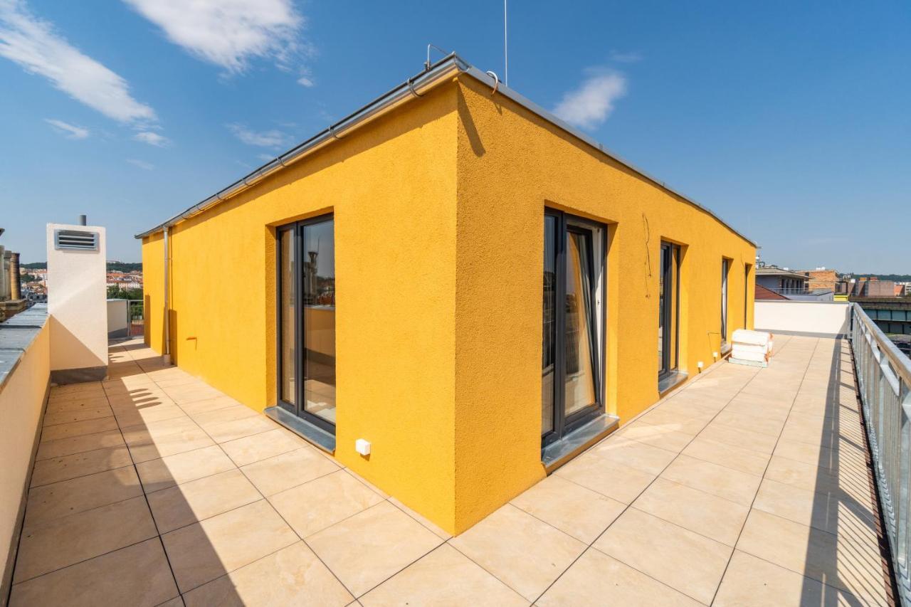 Penthouse # 81 With Panoramic City View In Elite Rezidence With Free Parking Πράγα Εξωτερικό φωτογραφία