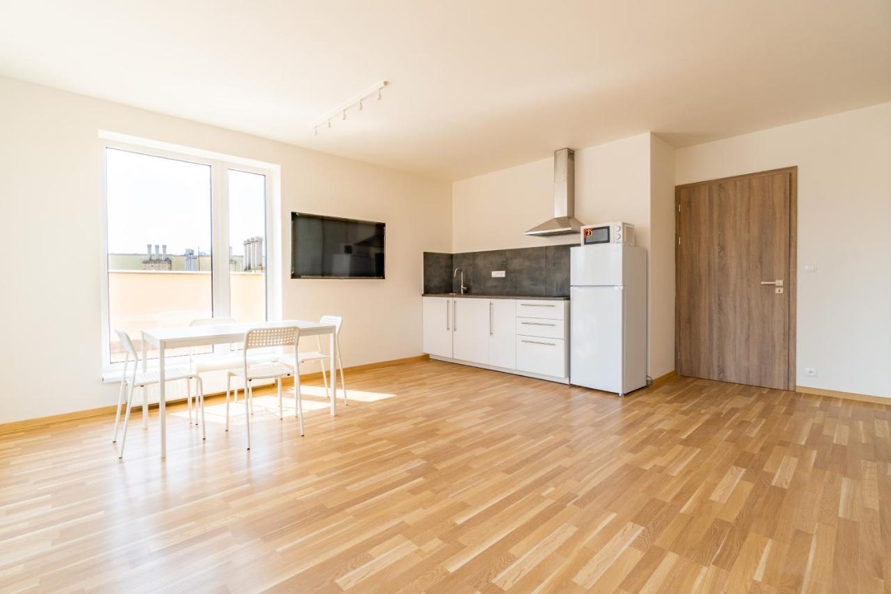 Penthouse # 81 With Panoramic City View In Elite Rezidence With Free Parking Πράγα Εξωτερικό φωτογραφία