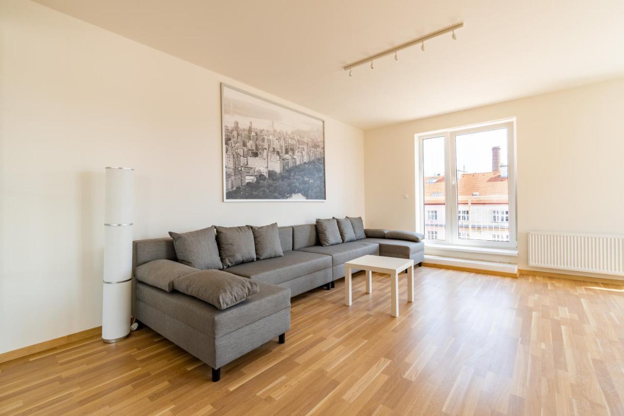 Penthouse # 81 With Panoramic City View In Elite Rezidence With Free Parking Πράγα Εξωτερικό φωτογραφία