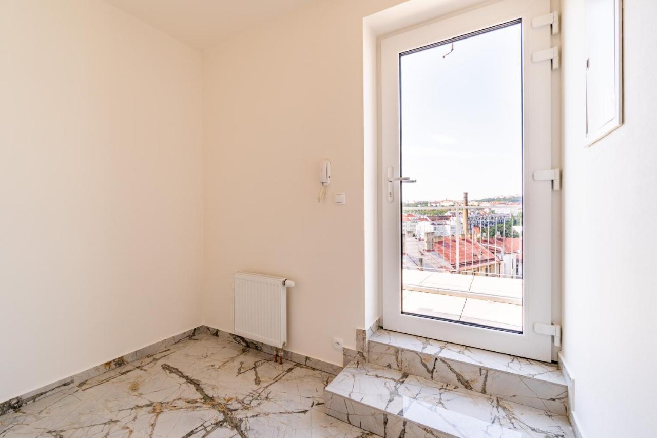 Penthouse # 81 With Panoramic City View In Elite Rezidence With Free Parking Πράγα Εξωτερικό φωτογραφία