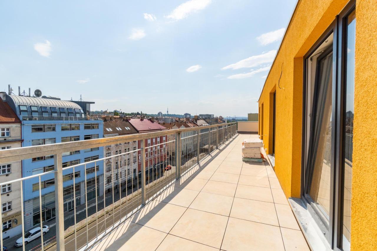 Penthouse # 81 With Panoramic City View In Elite Rezidence With Free Parking Πράγα Εξωτερικό φωτογραφία